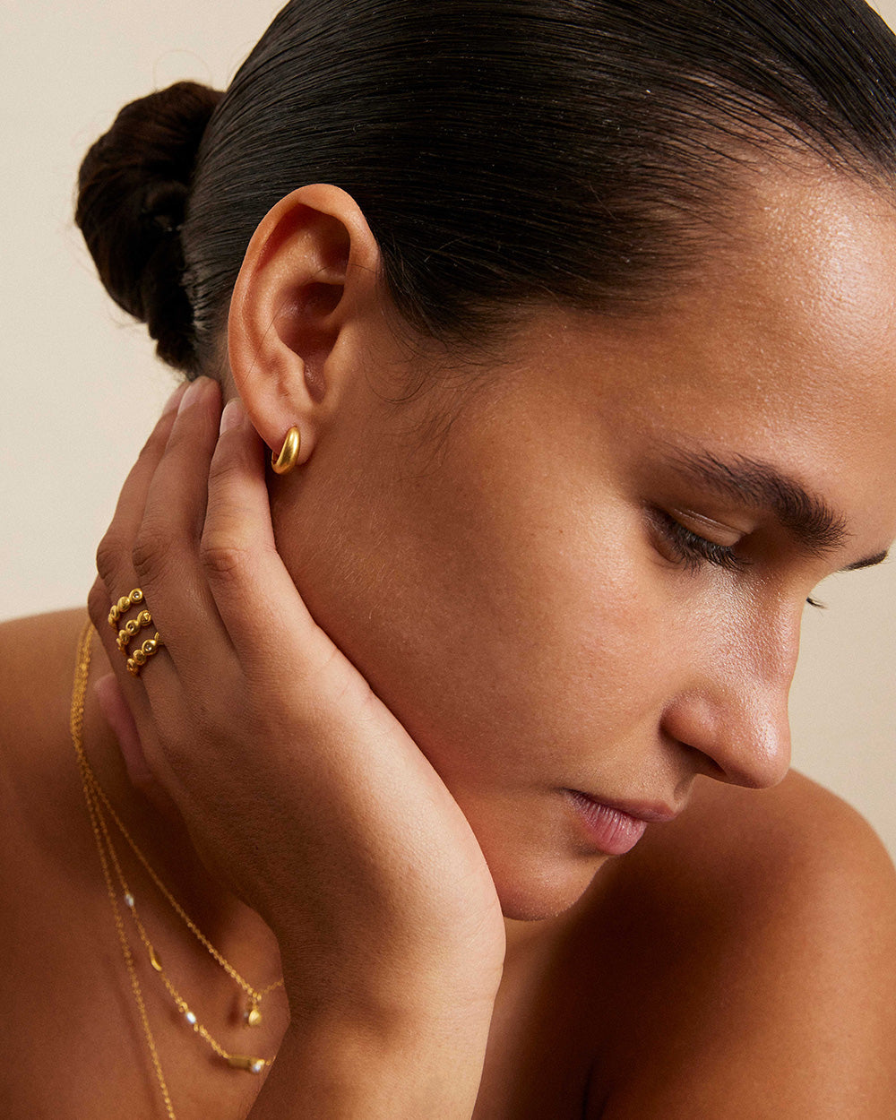 Kirstin Ash Era Huggie Earrings