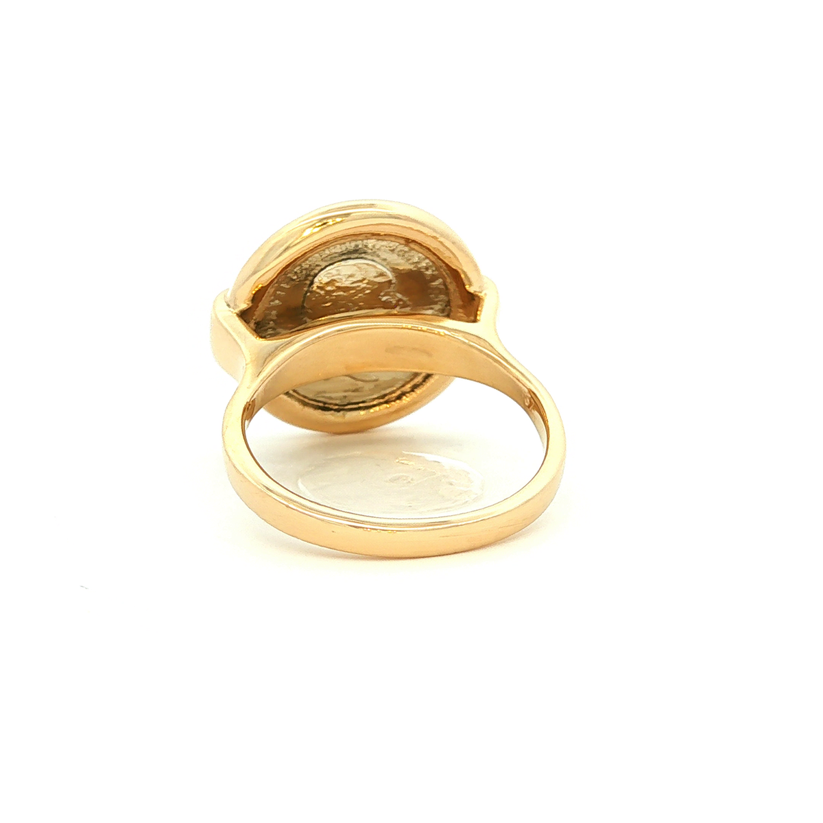 Sovereign Coin Ring in Yellow Gold