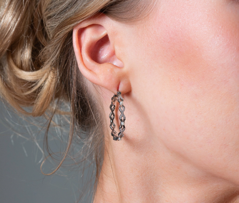 Georgini Red Carpet Ovation Earrings Pearl/ Silver