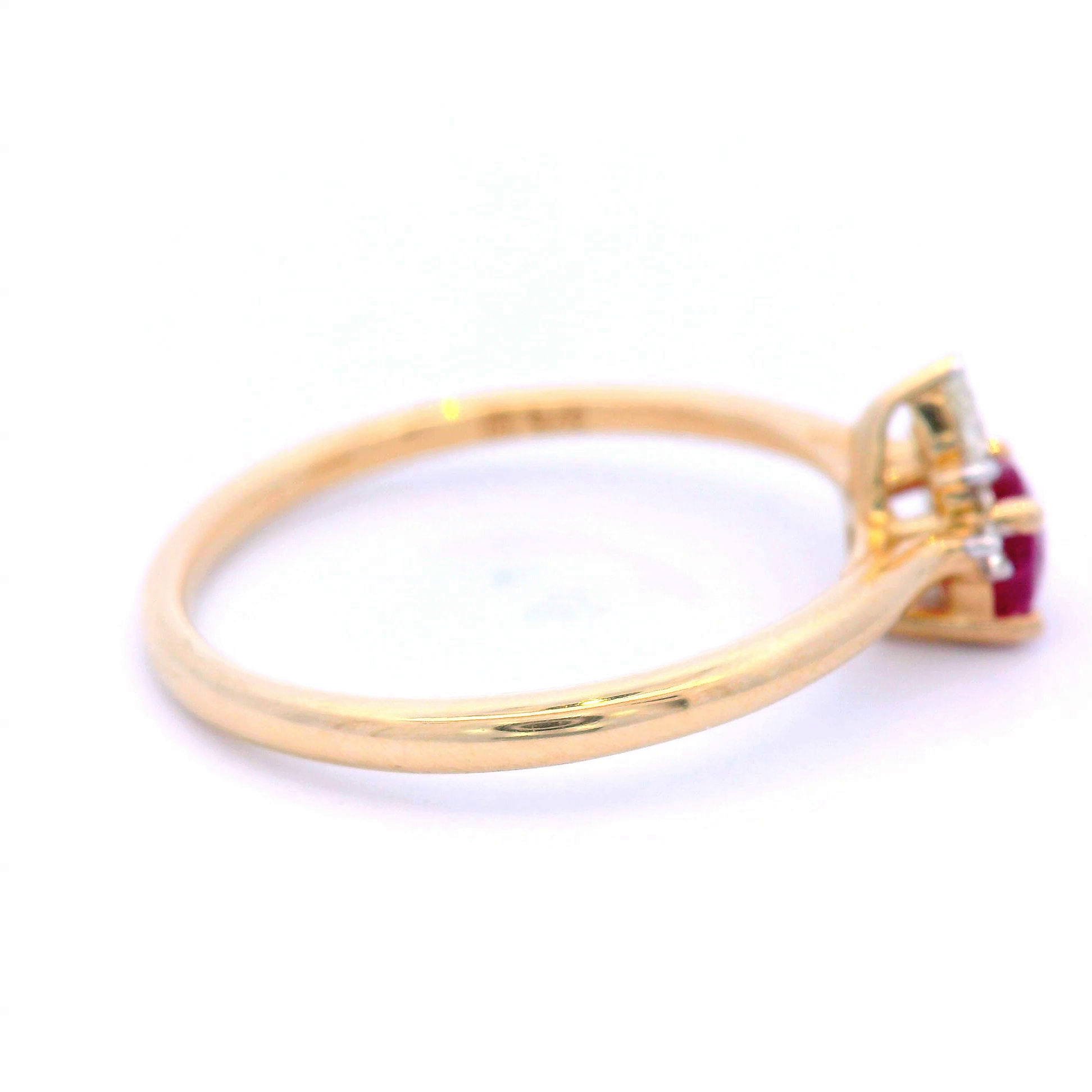 Ruby Round White Diamond in 9ct Yellow Gold