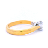Round Brilliant Cut Diamond Set in 6 Claw Yellow Gold