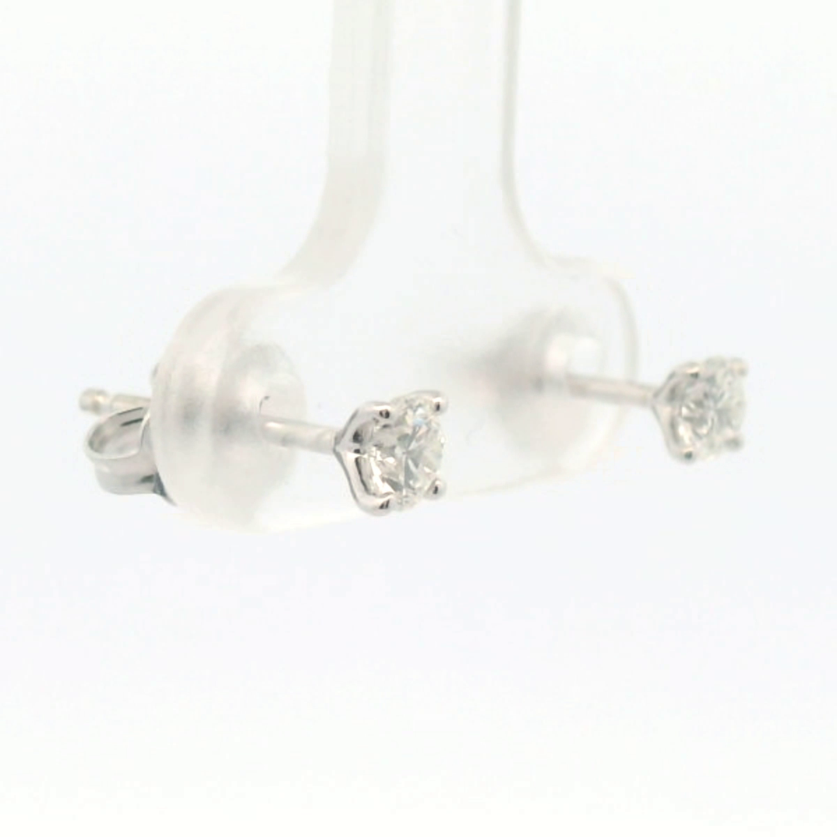 Diamond Stud Earrings set in 18 carat White Gold