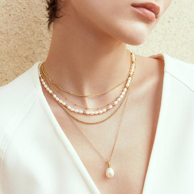 Freshwater Pearl Pendant Necklace