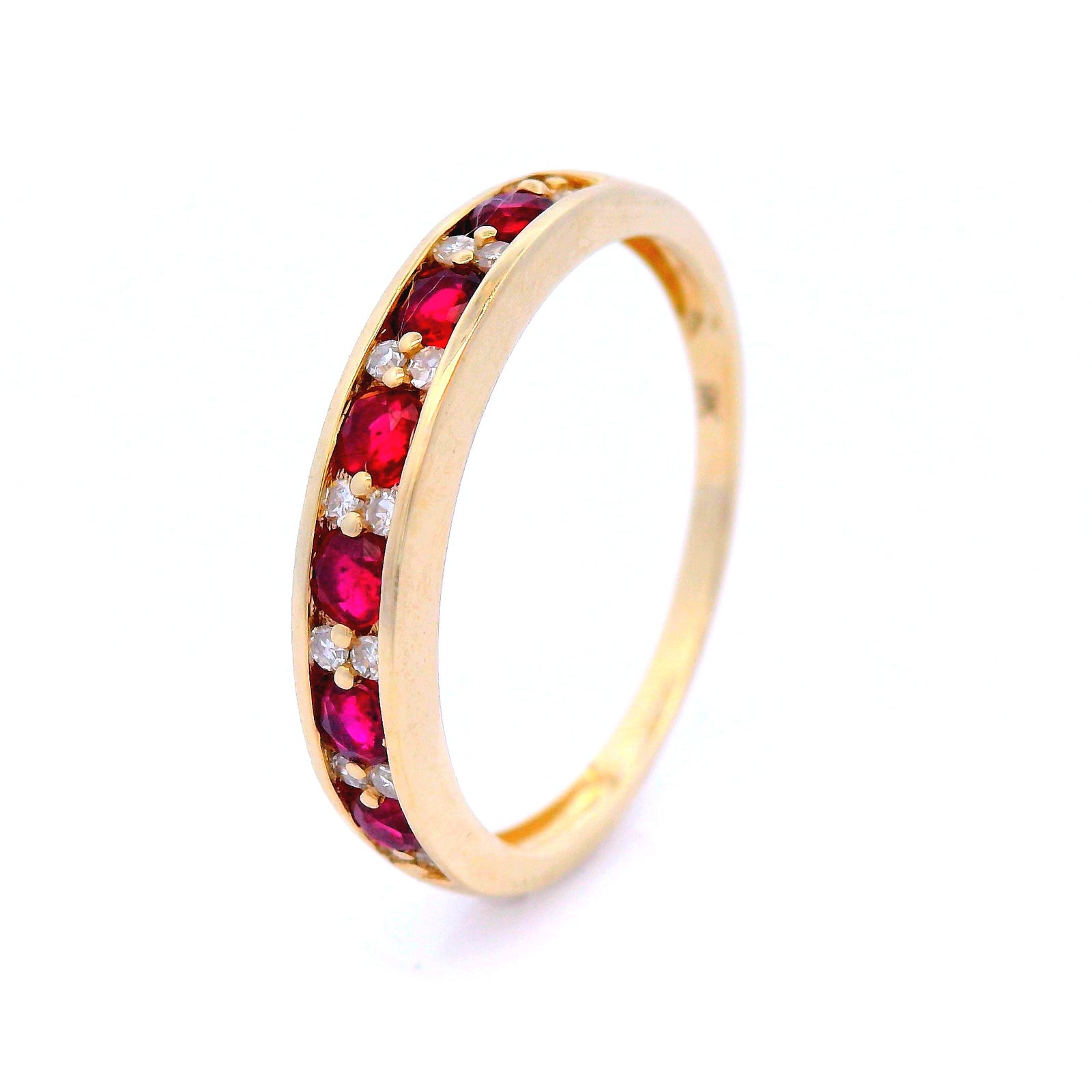 Diamond and Ruby set in 9 Carat Yellow Gold