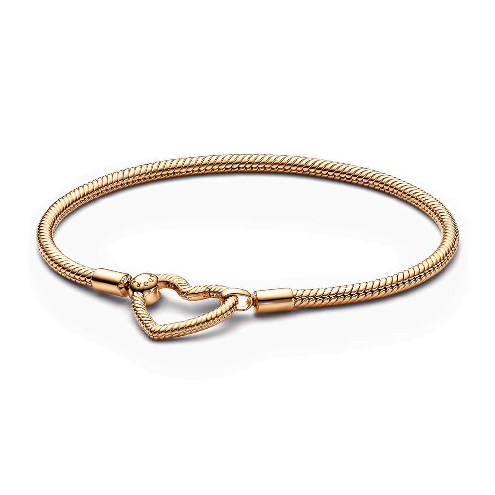 14k Gold snake chain bracelet with heart clasp