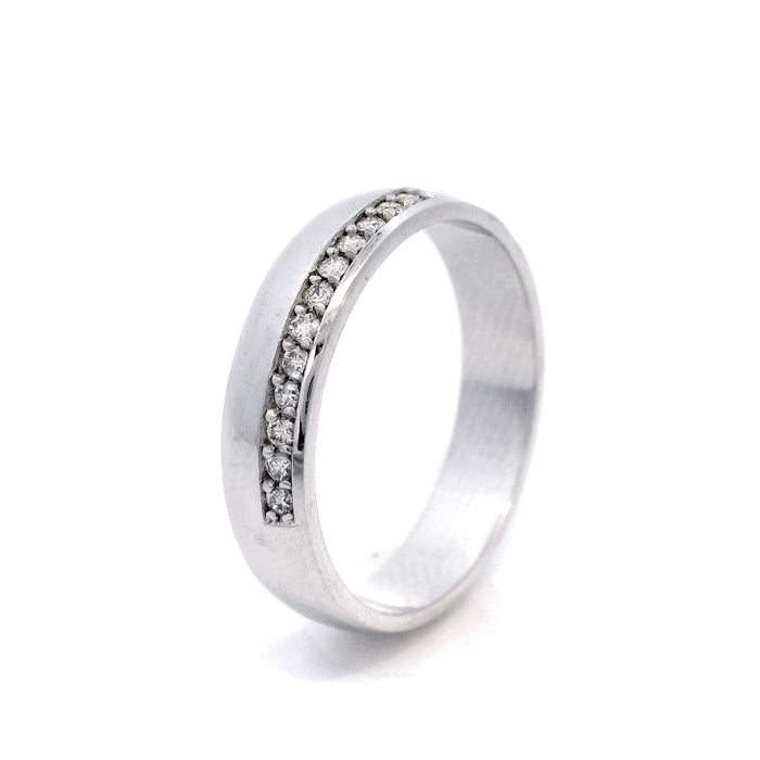 18 Carat White Gold Diamond Set Wedder