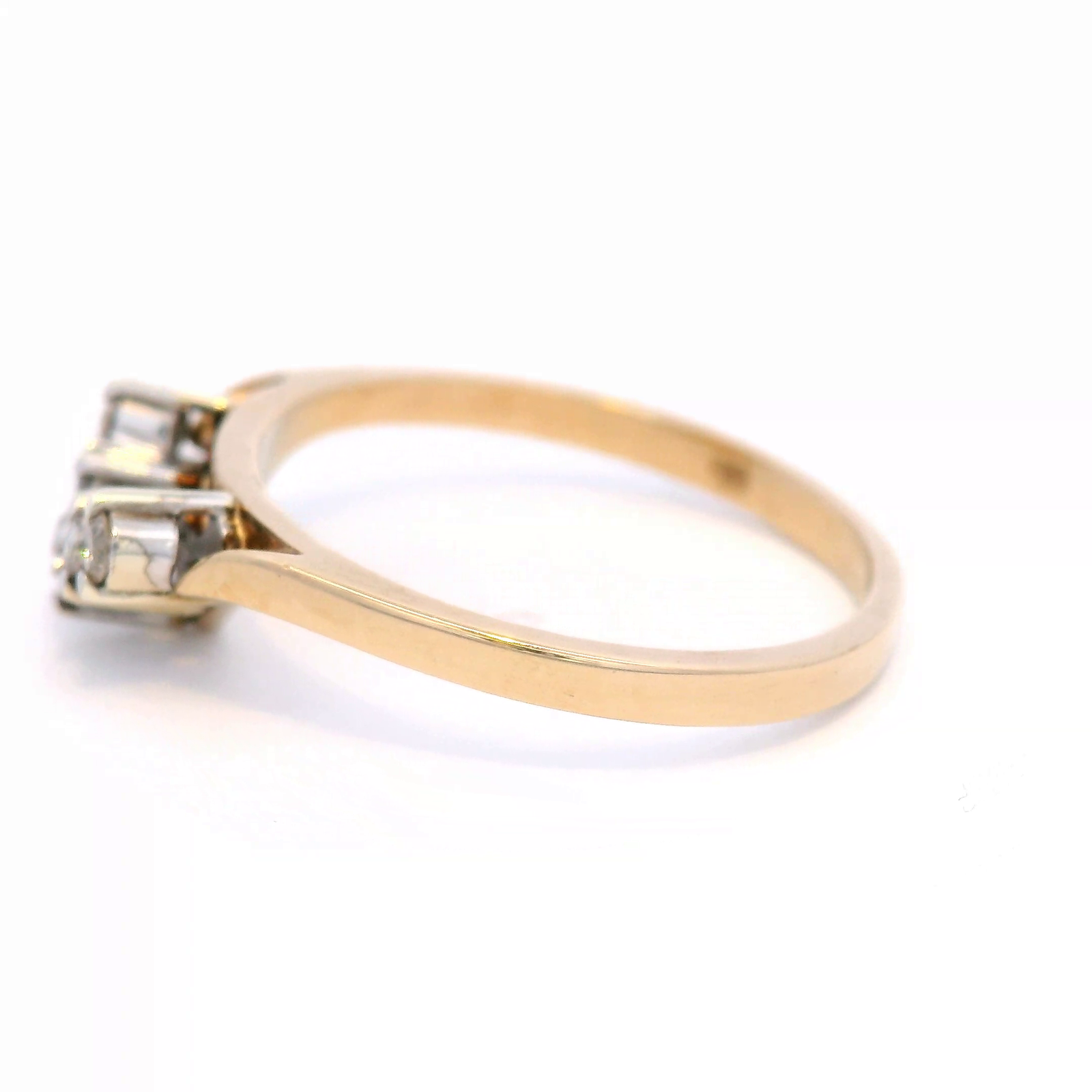 V Shaped  Diamond Ring In 9 Carat Yellow Gold