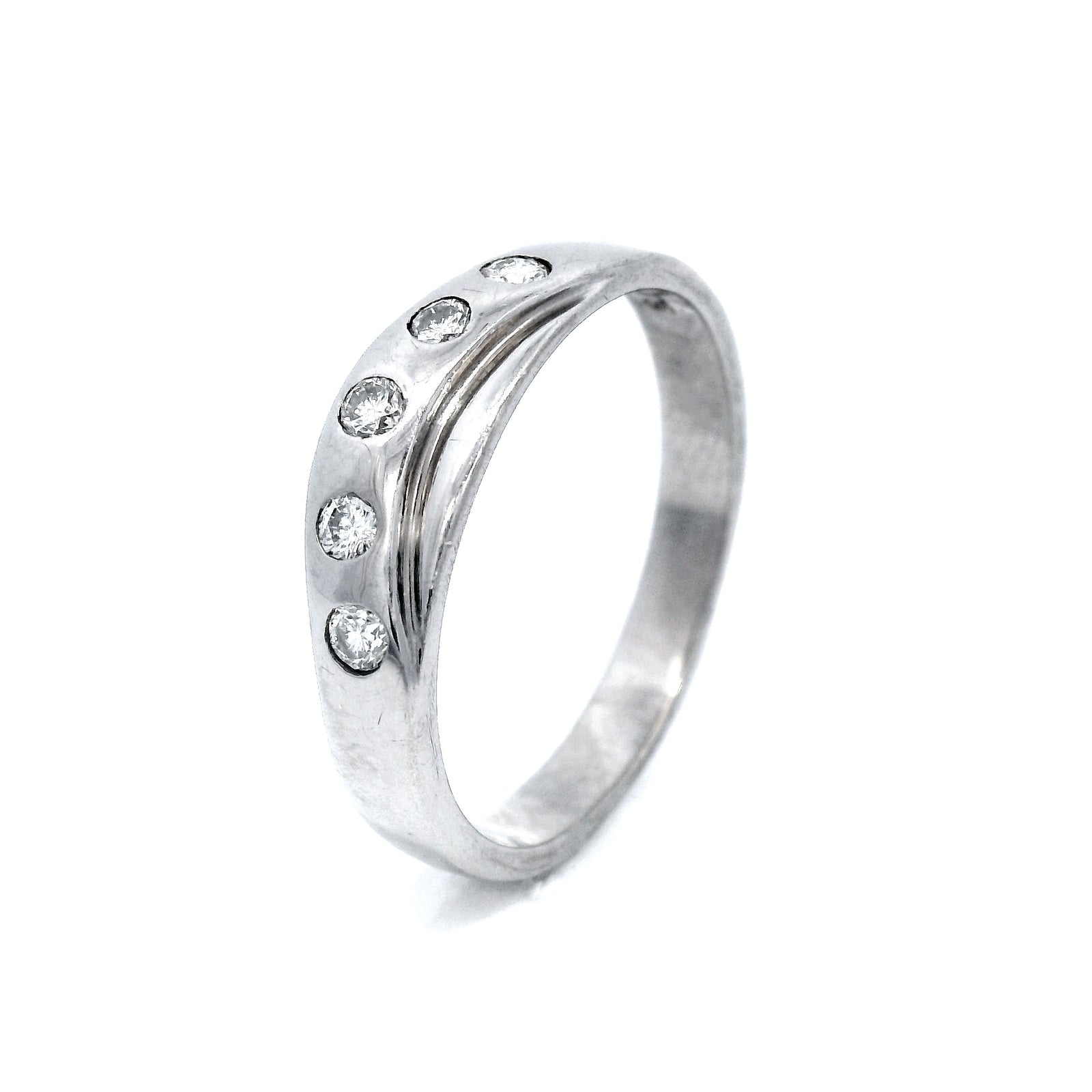 9CT W/G FITTED WEDDER SET 5 X .025CT DIA Size O