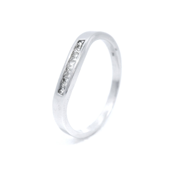 Curved White Gold Princess Cut Diamond Ring