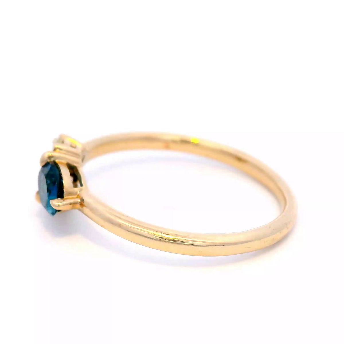 Sapphire, Diamond & Topaz - London in 9ct Yellow Gold