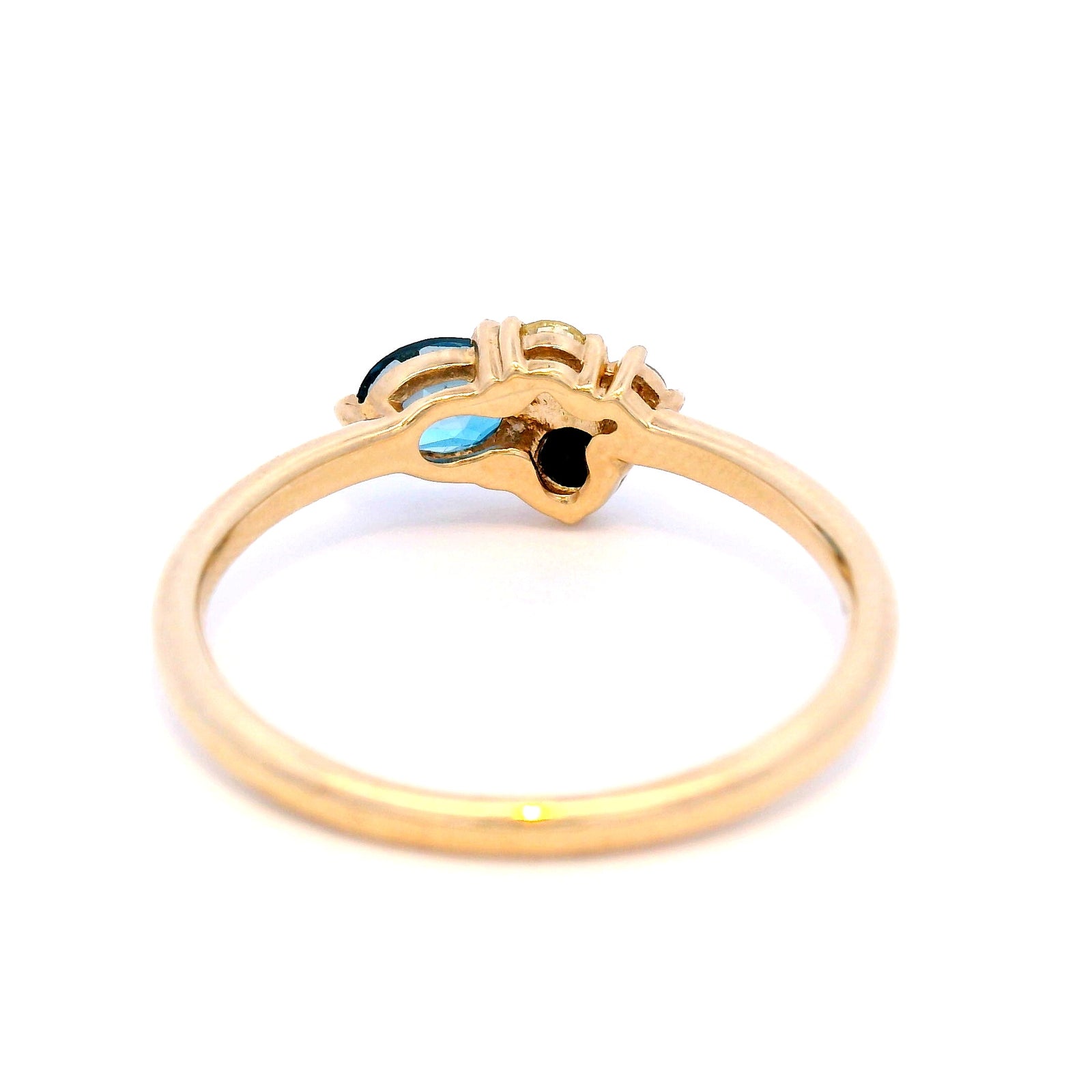 Sapphire, Diamond & Topaz - London in 9ct Yellow Gold