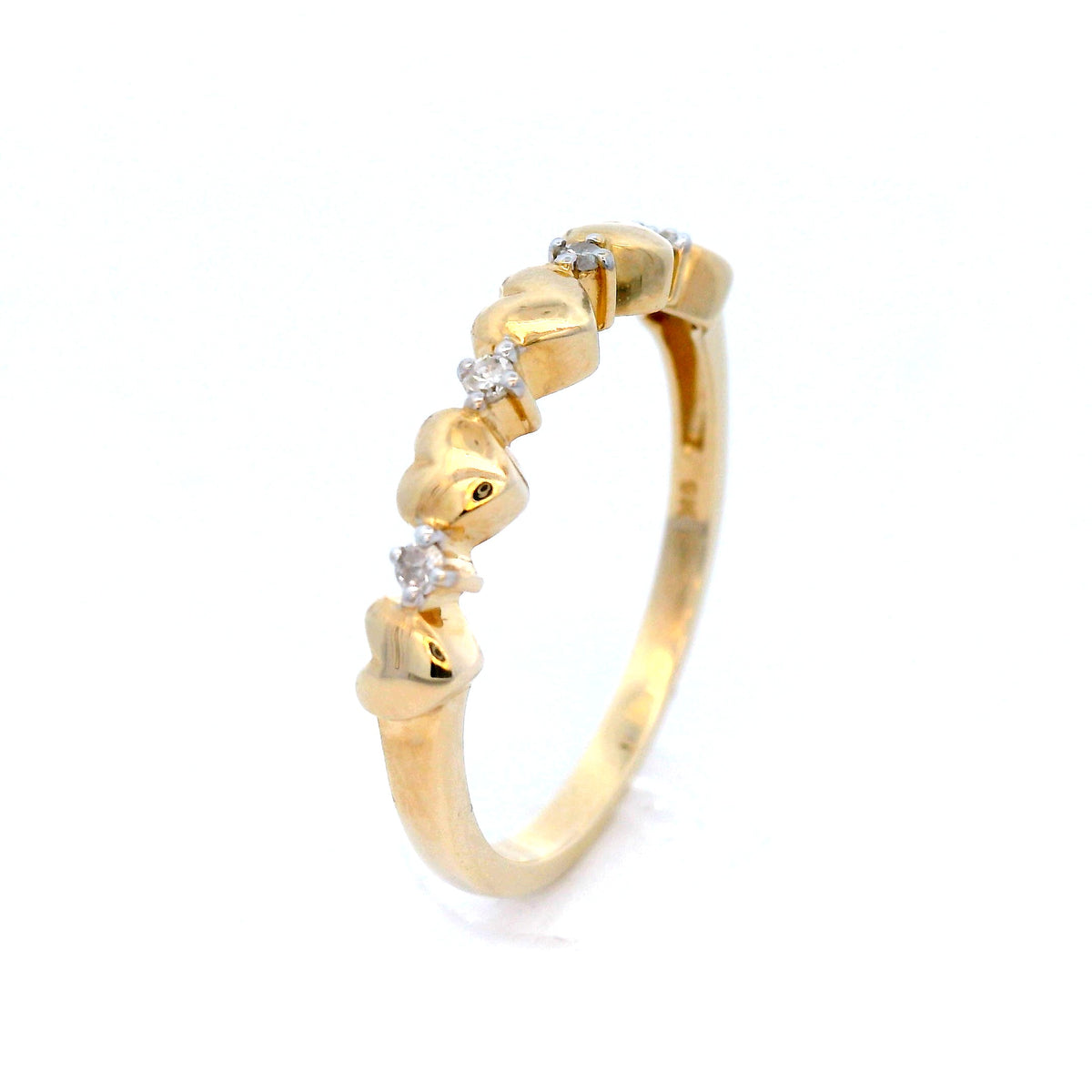 Diamond Heart Ring in Yellow Gold