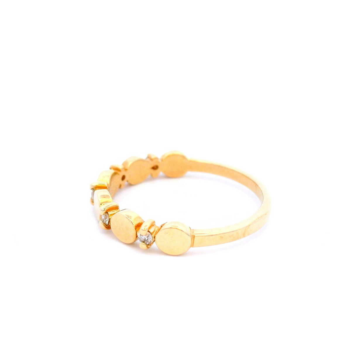 Diamond Ring in Yellow Gold