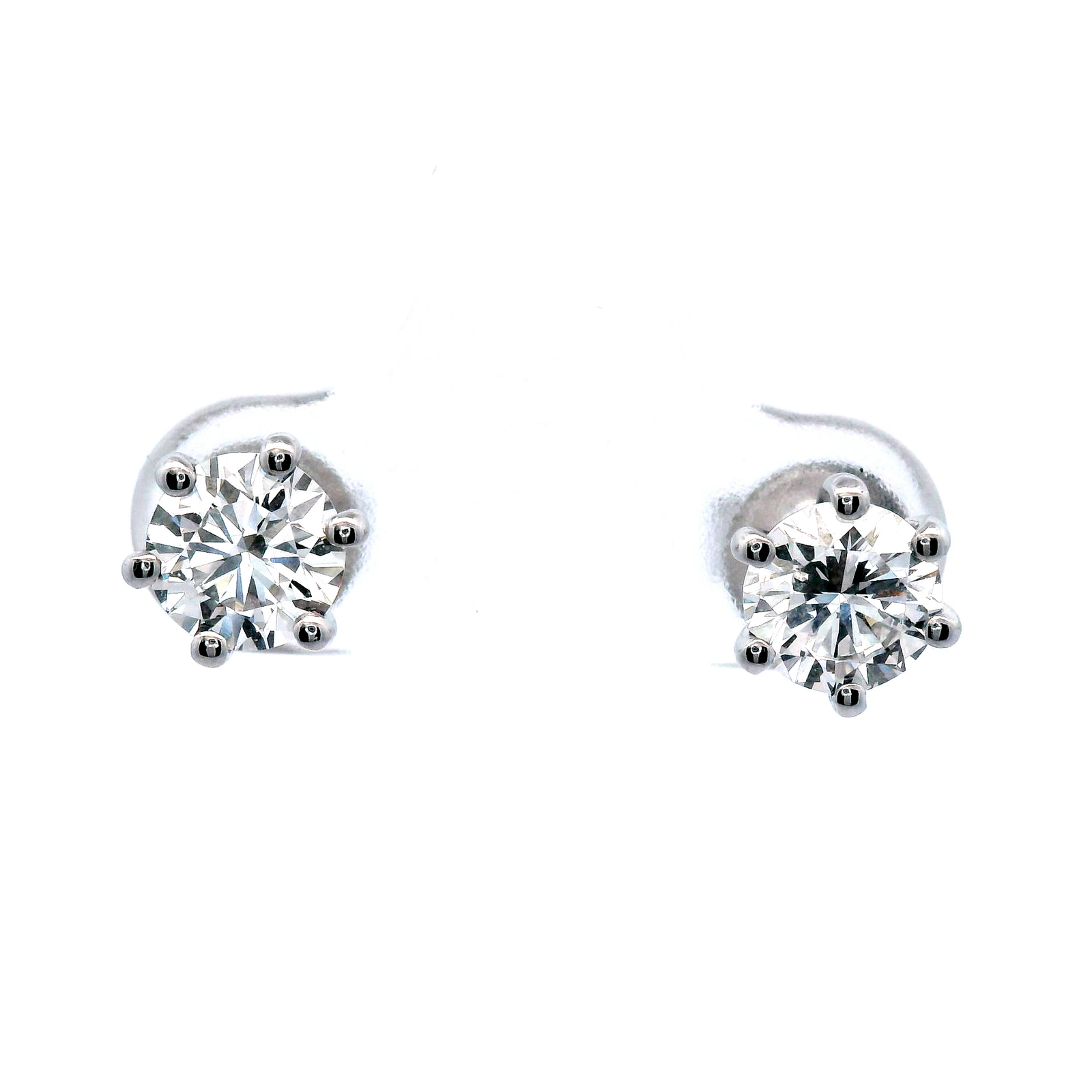 Lab Grown Diamond in a 6 Claw White Gold Stud Earring