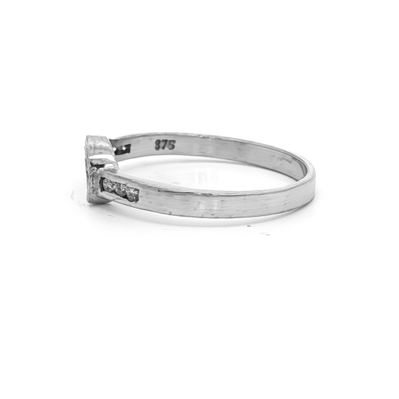 Fitted Chainnel Set Diamond Eternity Ring