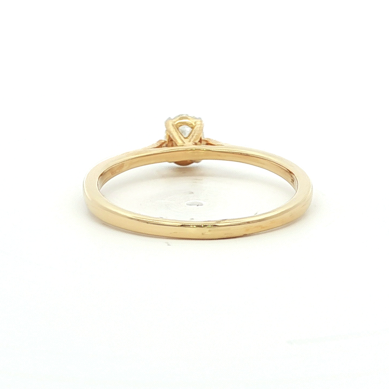 Oval Cut Diamond Solitaire Ring in Yellow Gold