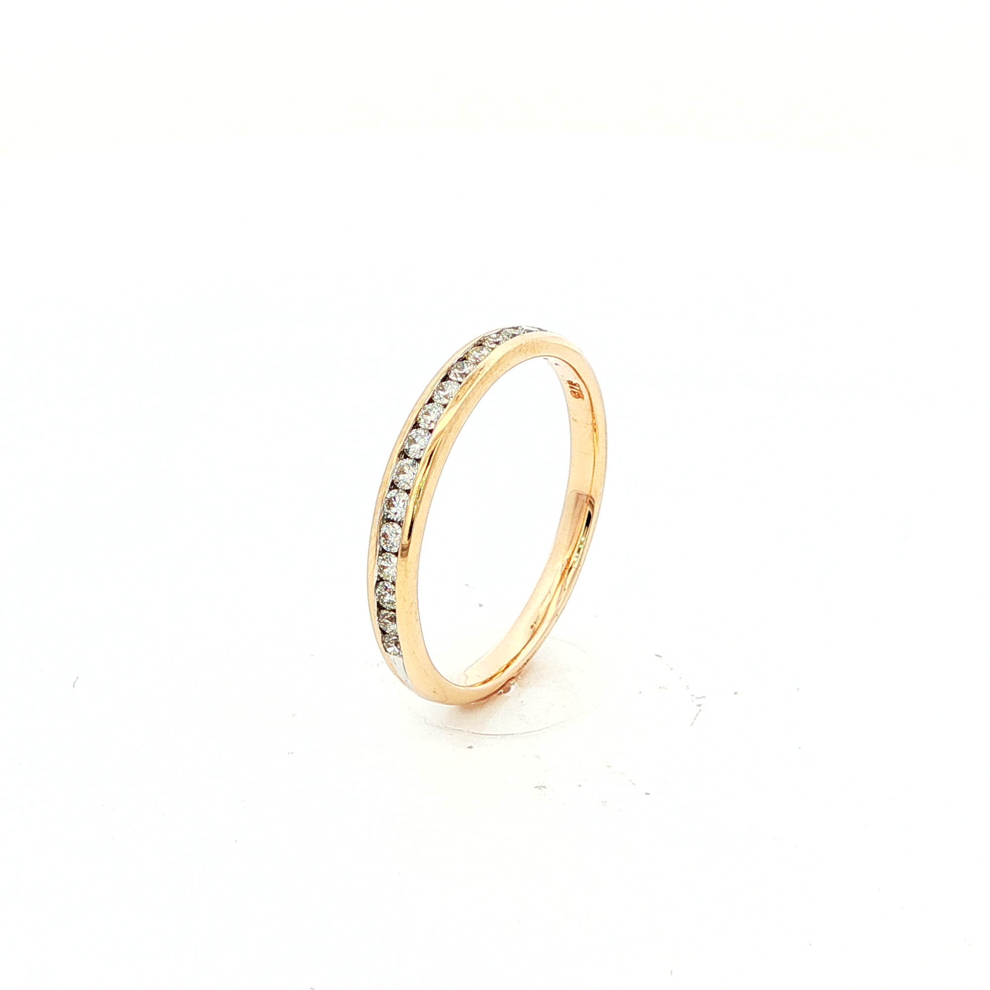 Gold Eternity Ring with Brilliant-Cut Diamonds