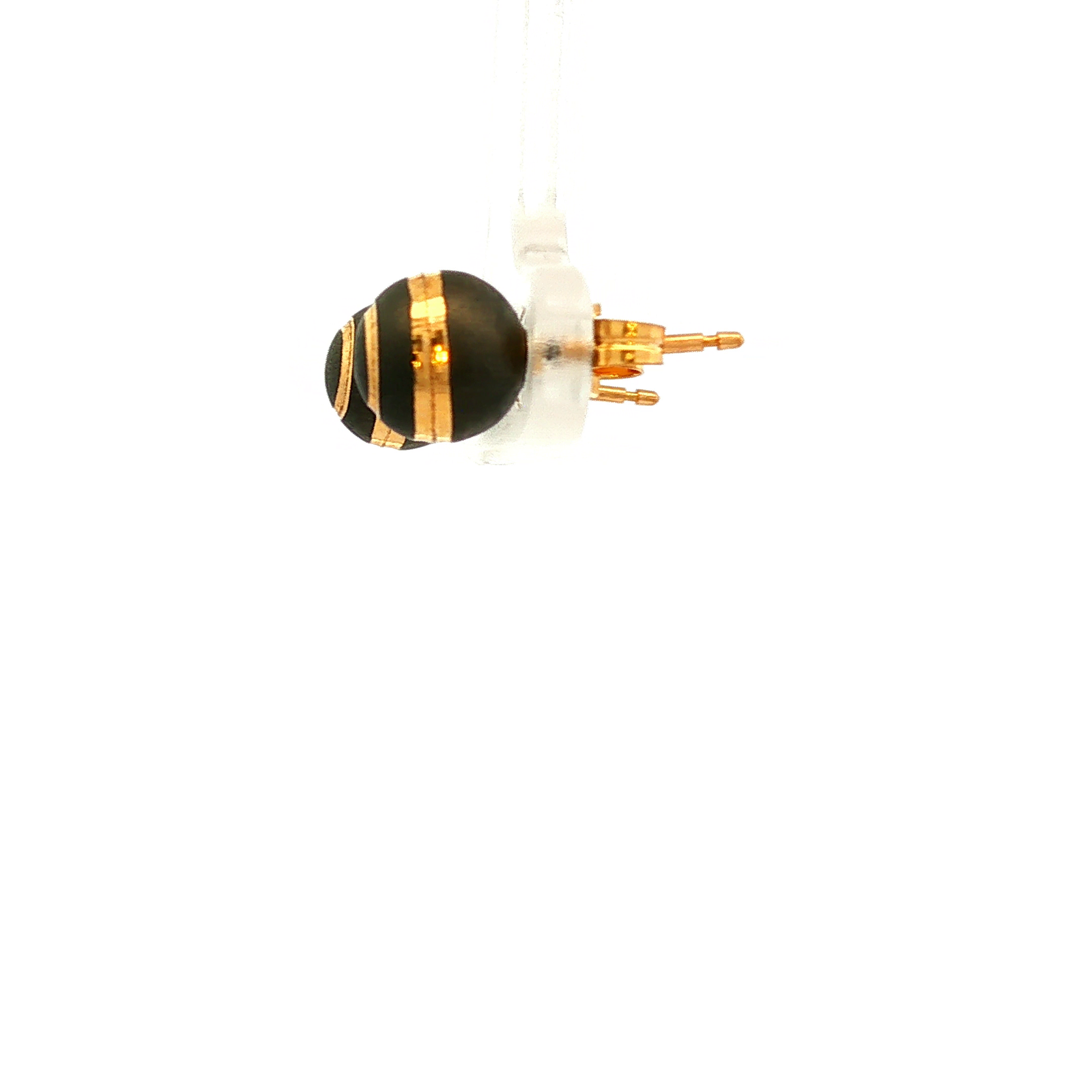 Circular Stud Earrings in Yellow Gold