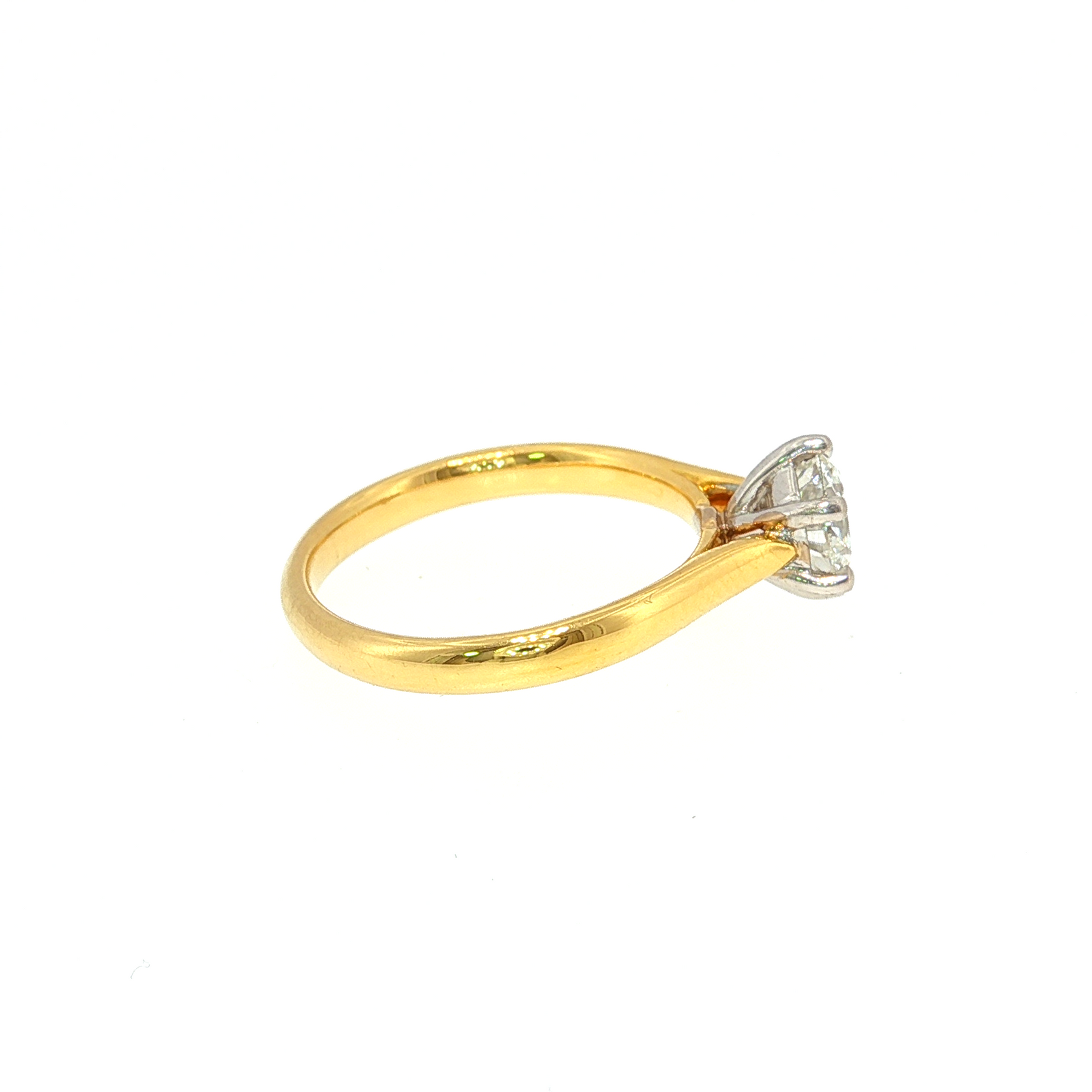 Round Brilliant Cut Diamond Engagement Ring