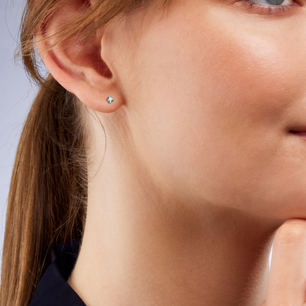 Maira Round Earrings