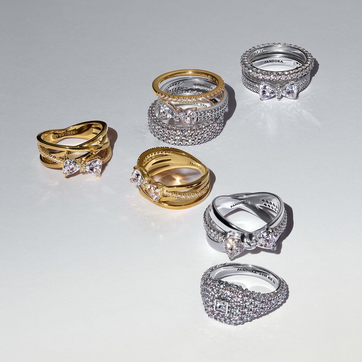 Bow sterling silver ring with clear cubic zirconia