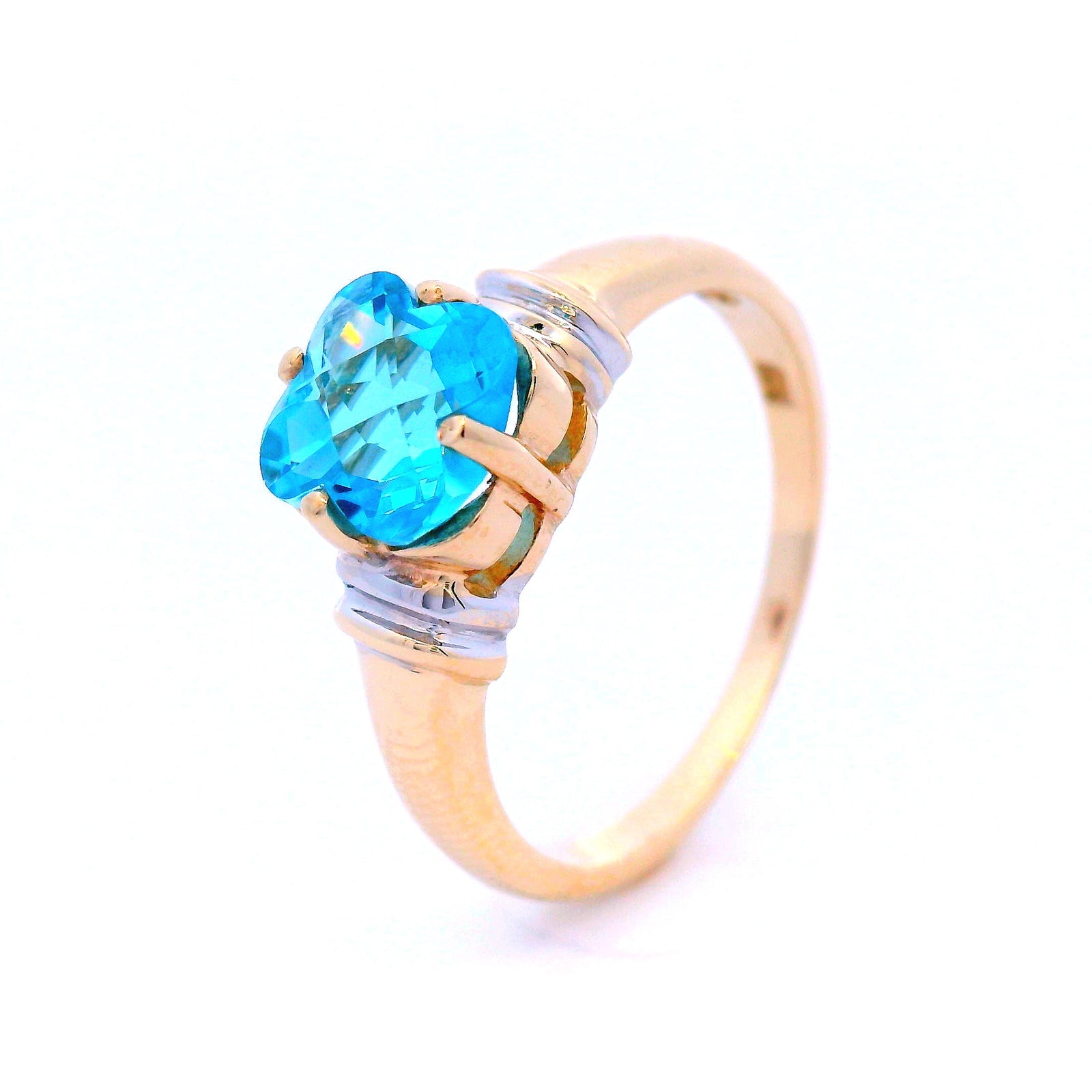Topaz Dress Ring in Yellow Gold