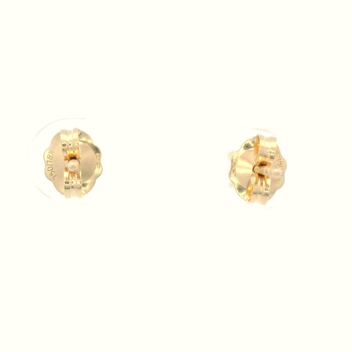 Diamond in a 4 Claw Yellow Gold Stud Earring