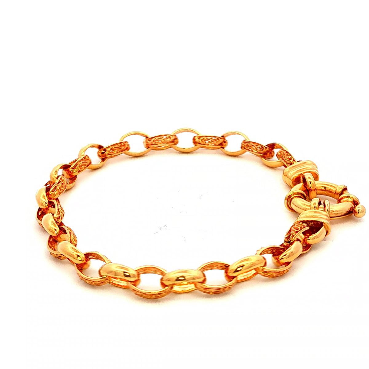 Solid Oval Filigree Belcher Bracelet in Yellow Gold