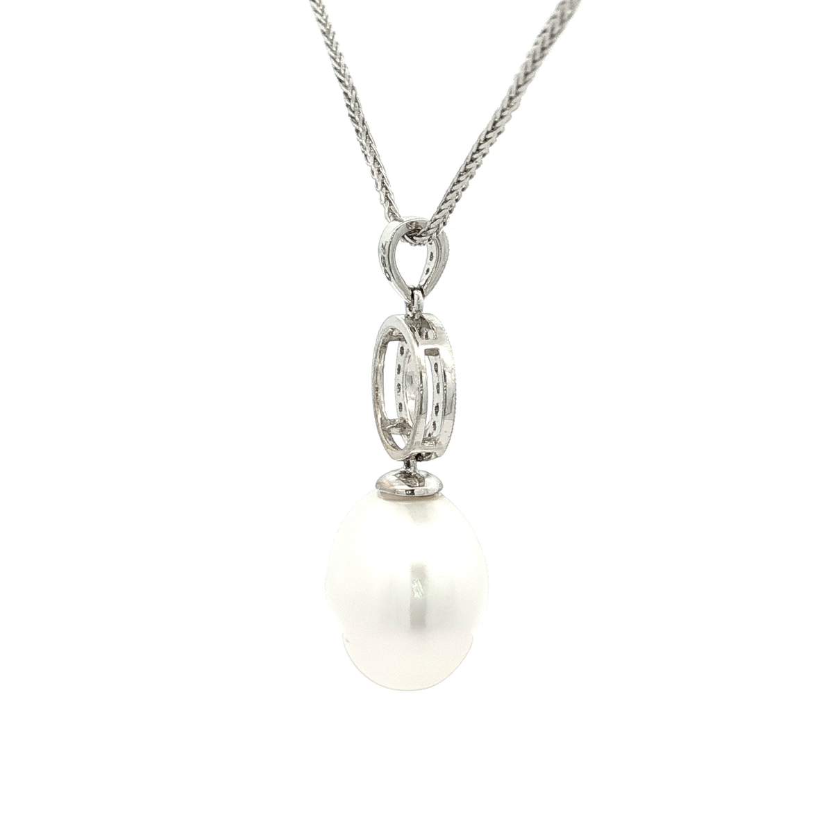 Pacific Button Pearl with Diamond and White Gold Bail