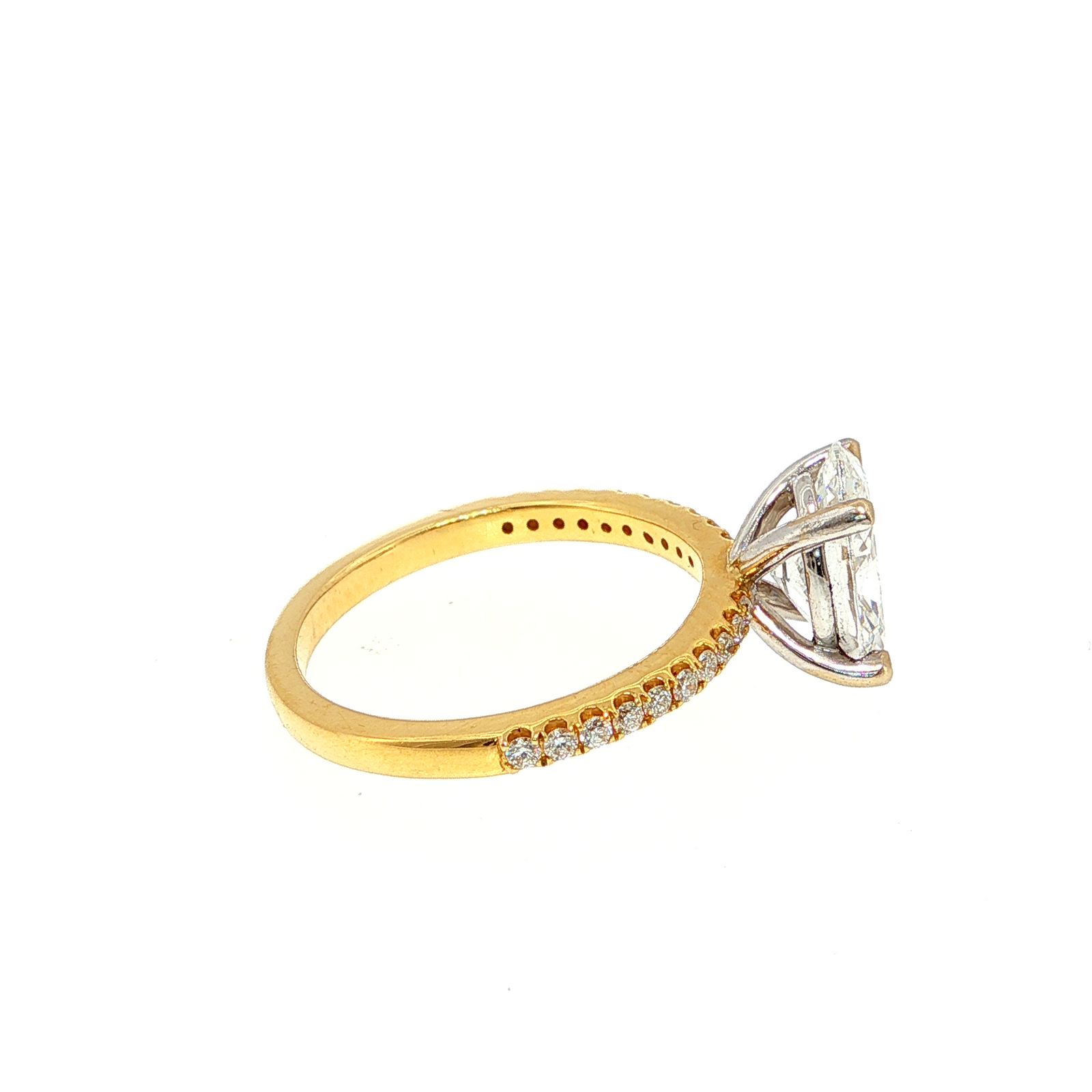 18 Carat Yellow Gold Diamond Ring