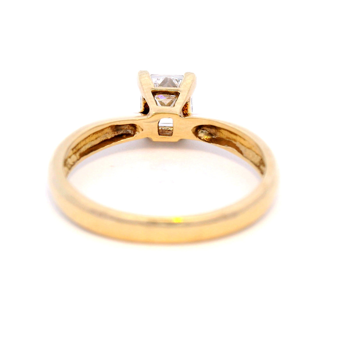 9 Carat Yellow Gold 1.25 Carat Cubic Zirconia Ring