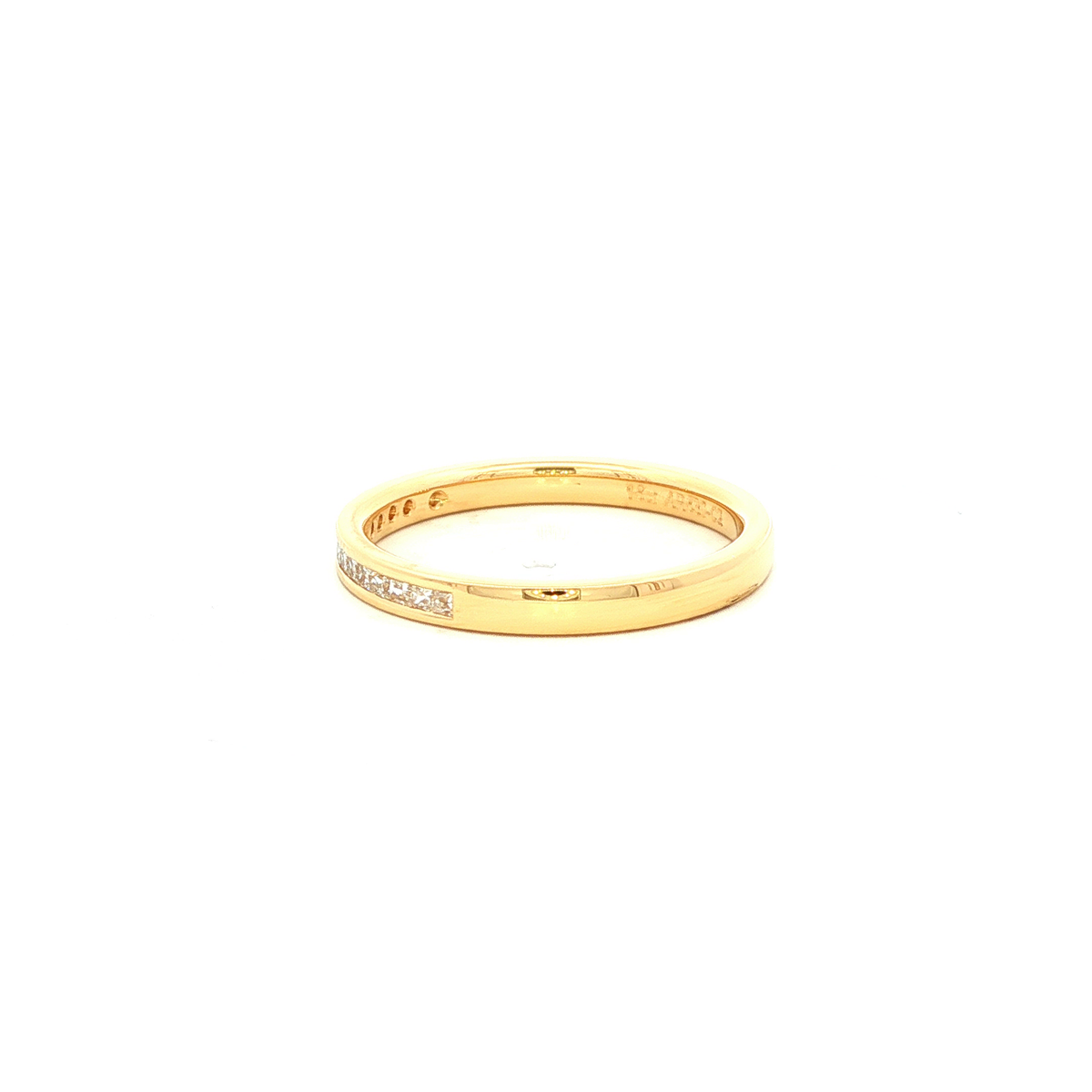 Straight Chanel Set Diamond Wedding Band in Yellow Gold