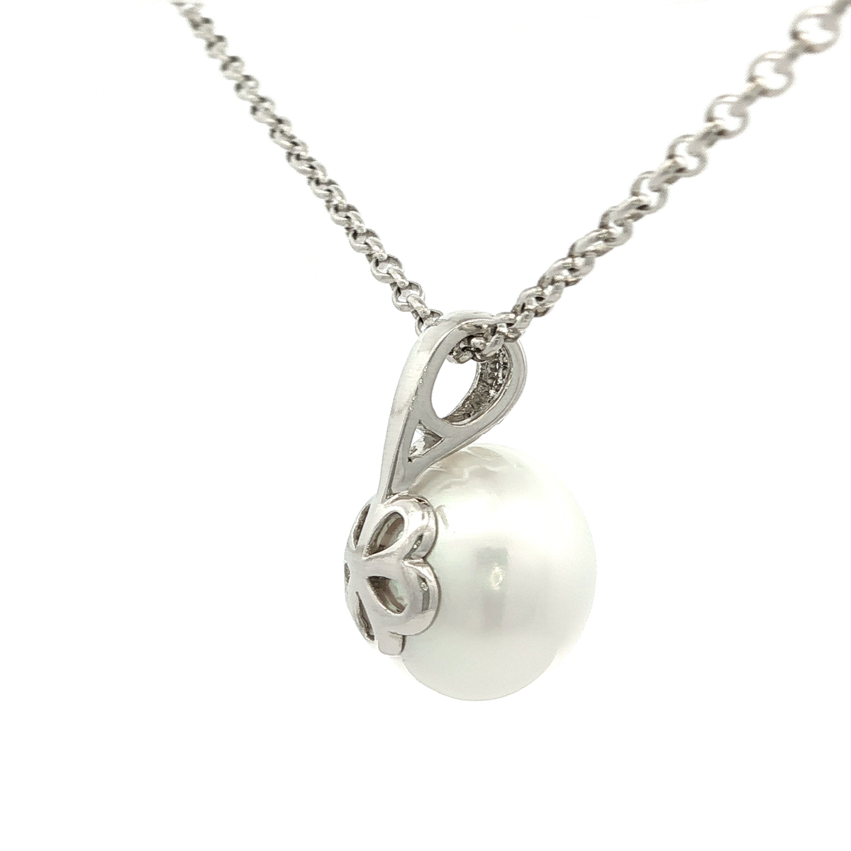 South Sea Pearl and Diamond Set Pendant in White Gold