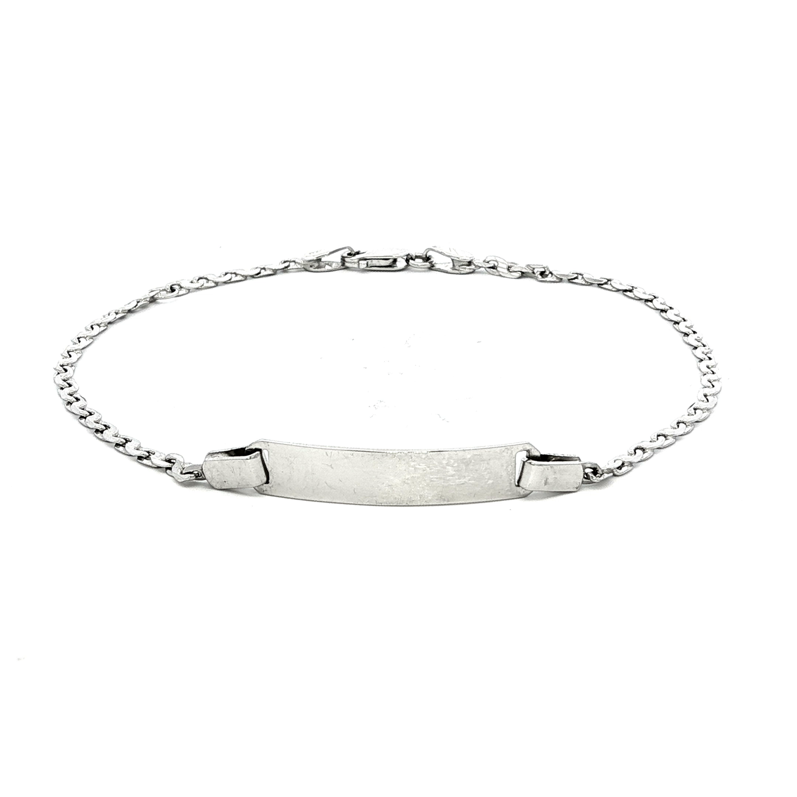 Diamond Cut Curb Bracelet in White Gold