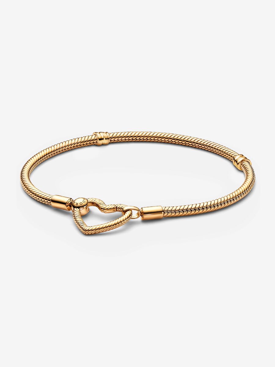 14k Gold snake chain bracelet with heart clasp