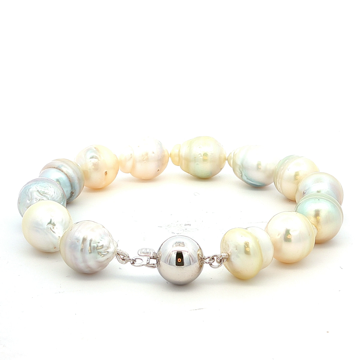 South Sea Baroque Pearl Bracelet in White Gold