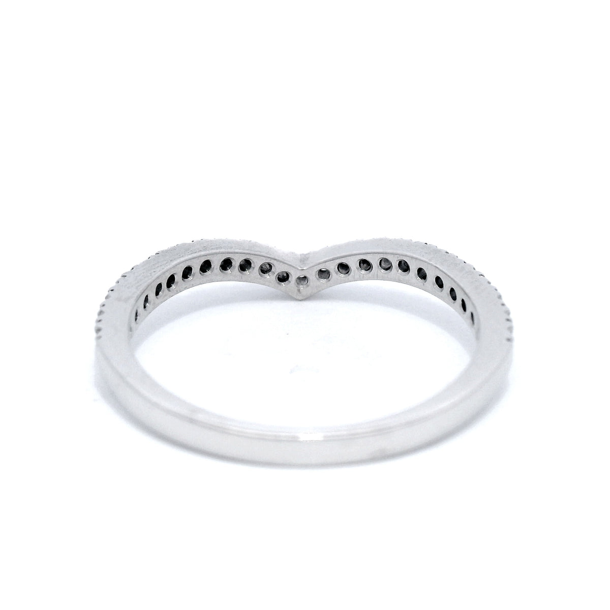 25x150pc Diamond 18ct White Gold