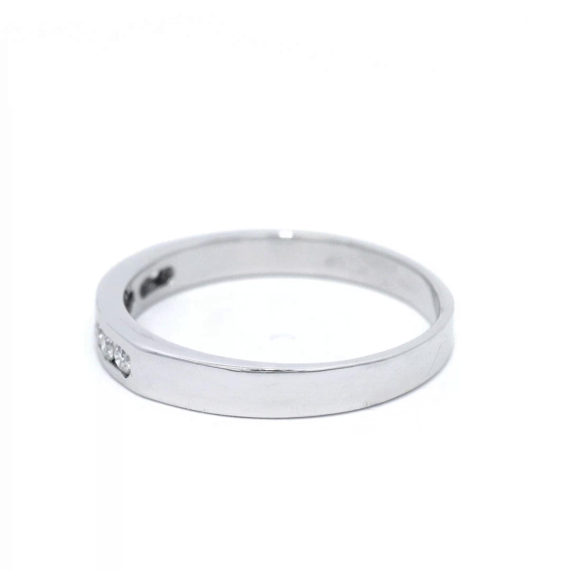 18CT W/G 8=.19CT RBC CHANNEL SET N