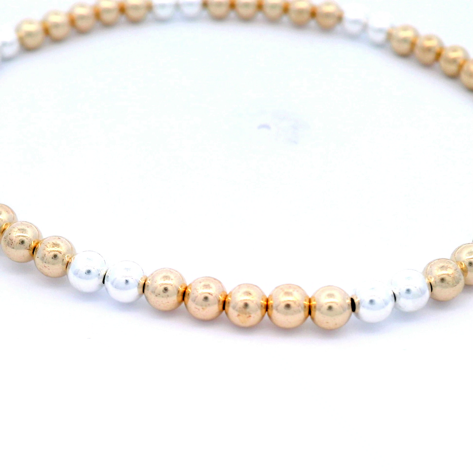 Stretchy Von Treskow bracelet (4mm)