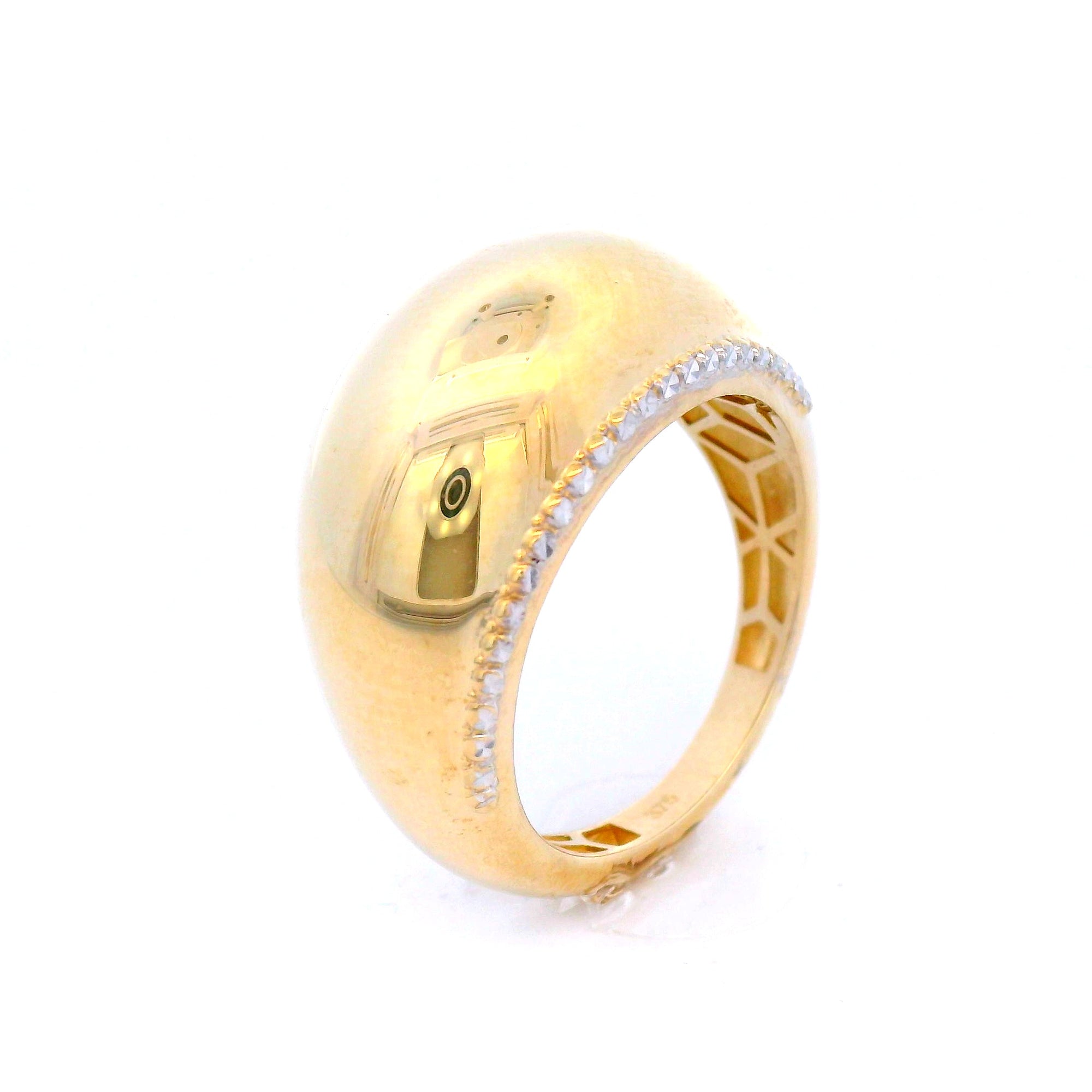 Patterned Edge Dome Ring In Yellow Gold