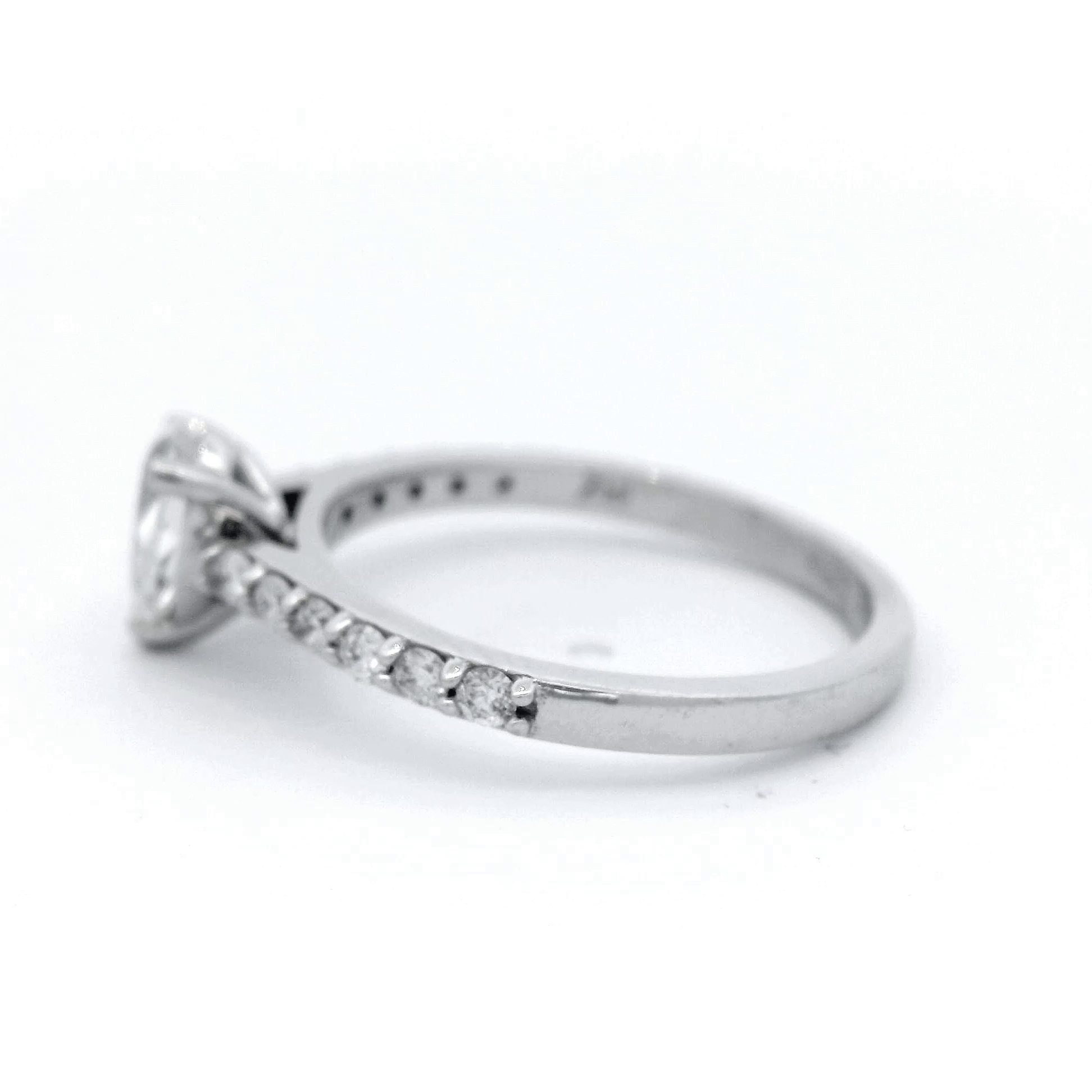 Pear Cut Diamond Set in White Gold