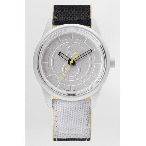 Q&amp;Q Smile Solar Unisex Watch