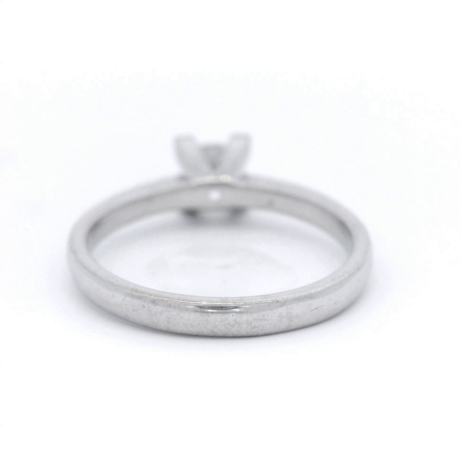 18ct White Gold Princess Cut Diamond Ring