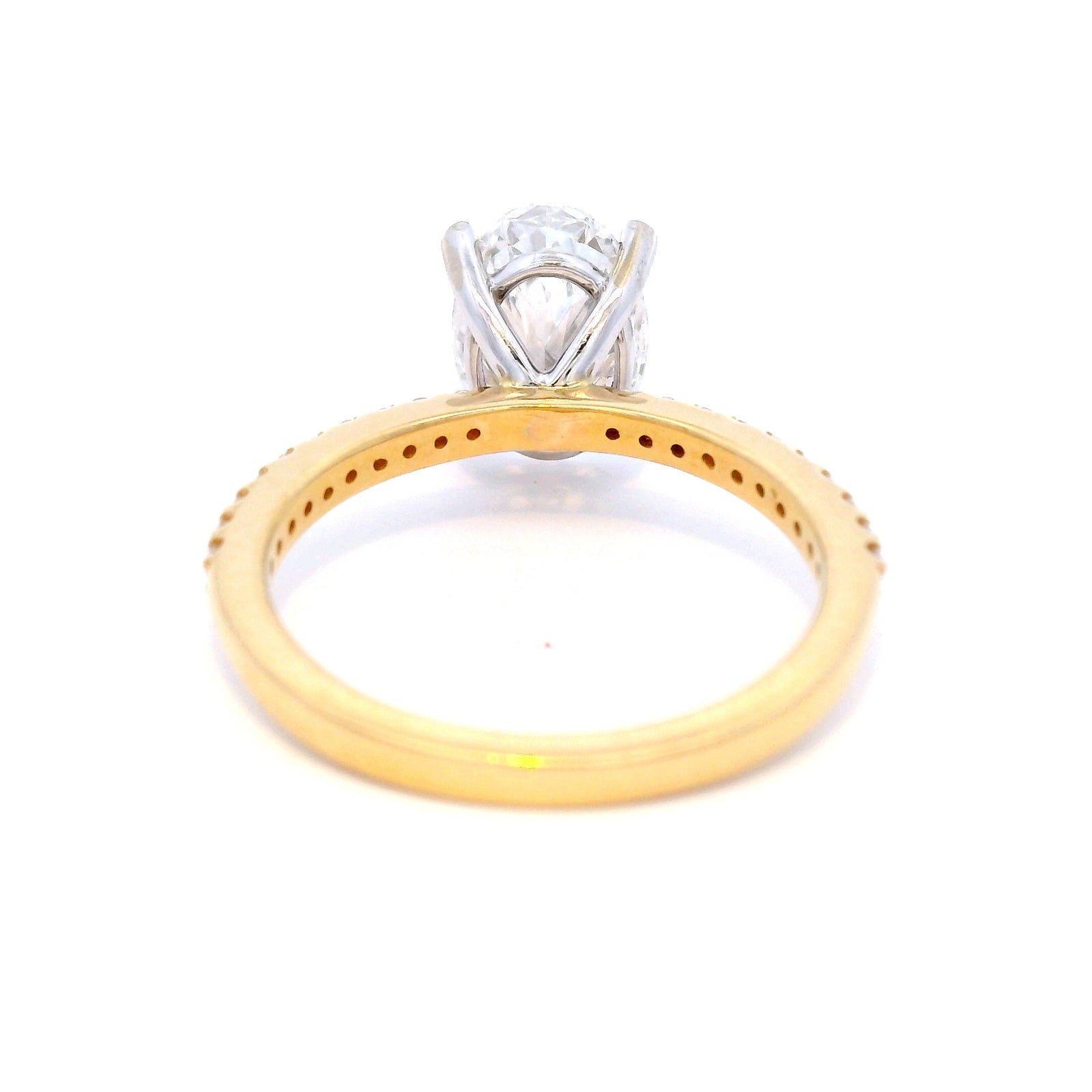18 Carat Yellow Gold Diamond Ring