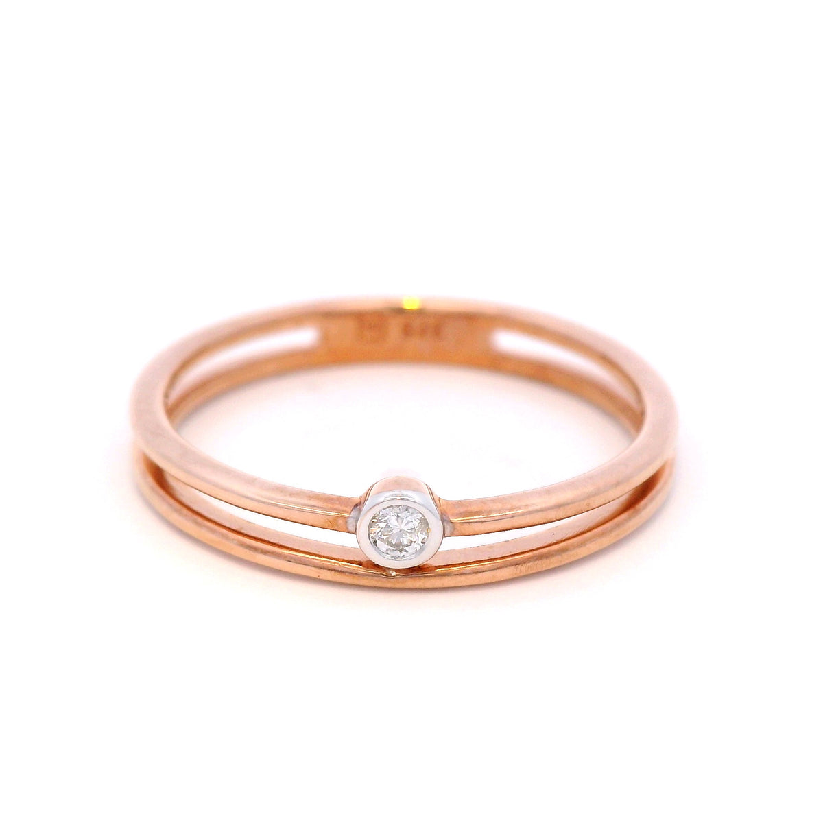 Round Diamond Ring in 9 Carat Rose Gold