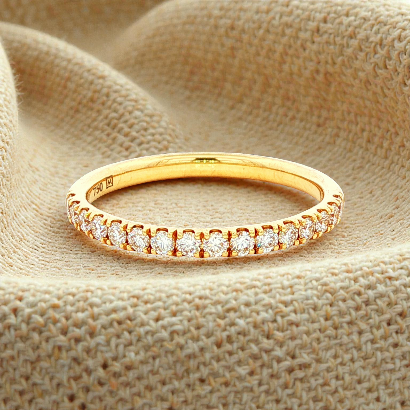 RING 18ct Yellow Gold   DIAMOND SI H SZ N