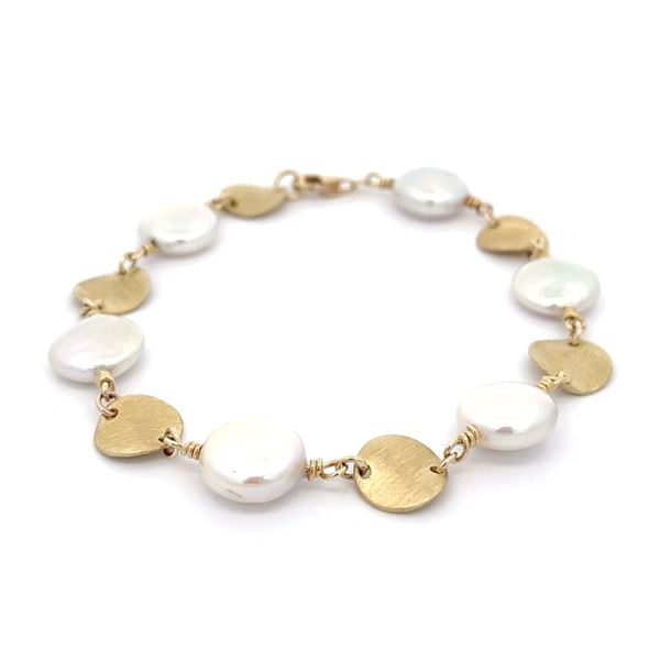 Pearl and Yellow Gold Brush Disc Bracelet