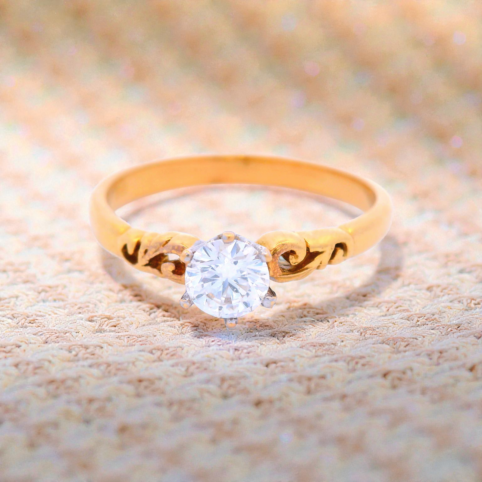 Diamond in a Yellow Gold Filigree Antique Style Setting