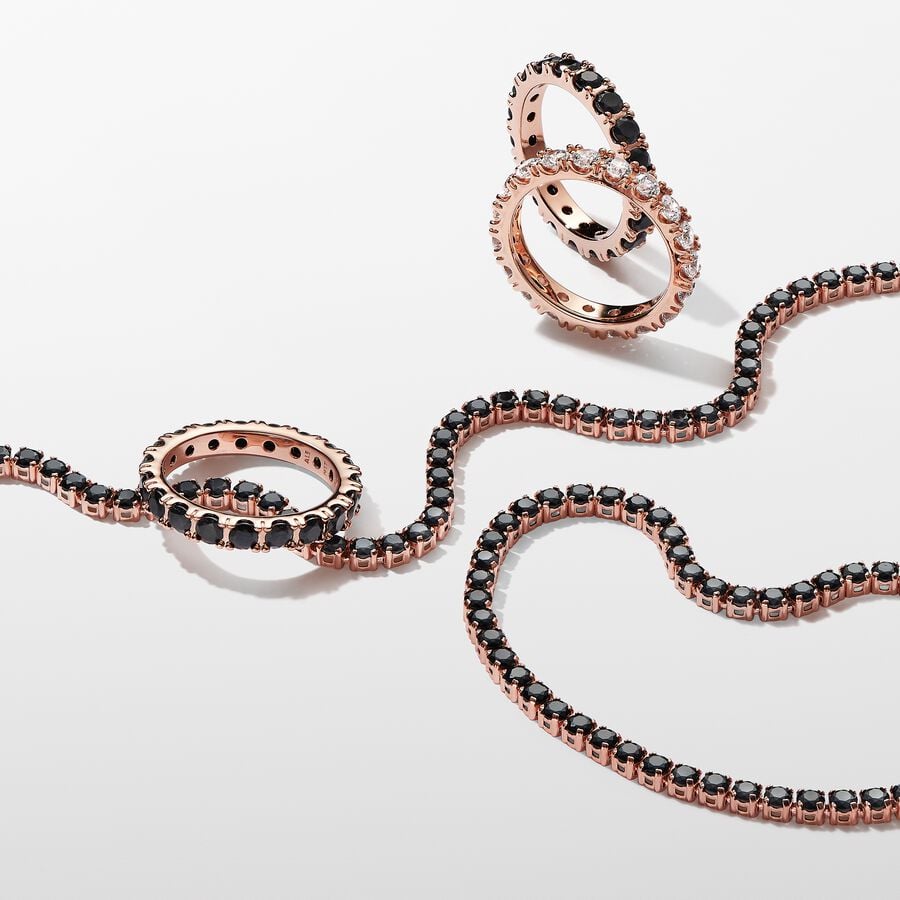 14k Rose gold-plated ring with black cystal