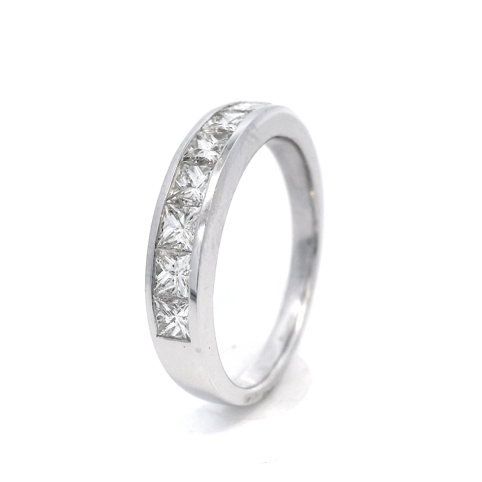 Princess Cut DIamond Set in White Gold Dress Ring